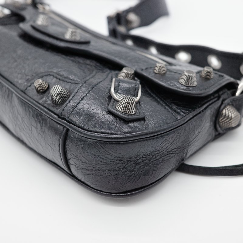 Balenciaga巴黎世家 Le Cagole XS 黑色 羊皮 單肩包 機車包-7