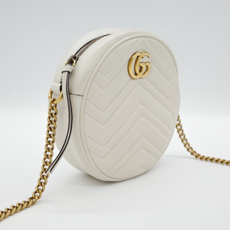 Gucci古馳GG 馬夢 奶油白 抓皺牛皮 圓餅迷你 單肩包-2