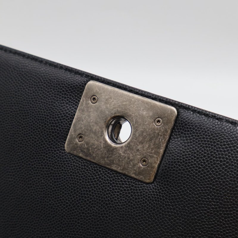 CHANEL Boy25 粒面牛皮口蓋包 - 黑銀29開-5