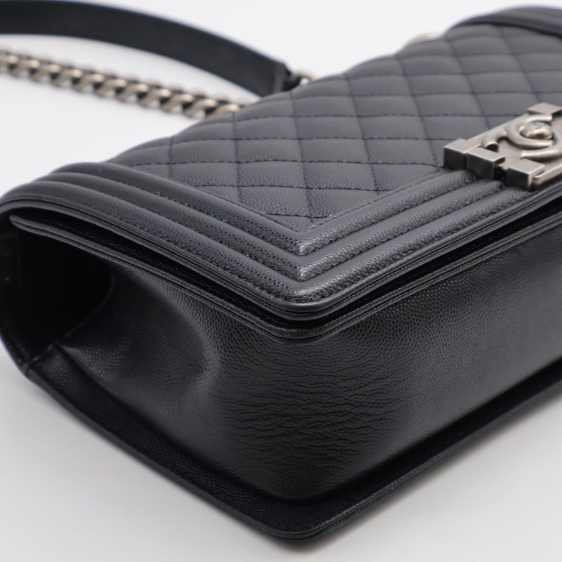 CHANEL Boy25 粒面牛皮口蓋包 - 黑銀29開-12