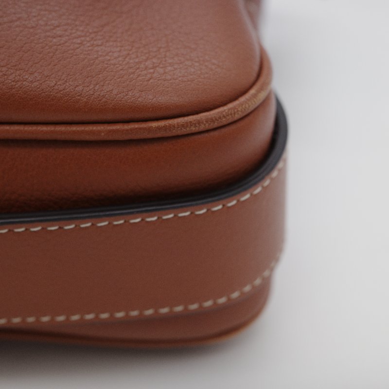 Celine 思琳 Romy 金棕色 焦糖色 小牛皮 肩背包-17