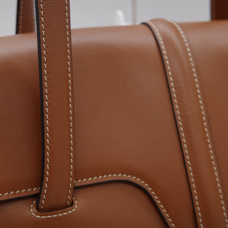 Celine 思琳 Soft 16 Medium 棕褐色 光滑小牛皮 托特包 通勤包 肩背包-8