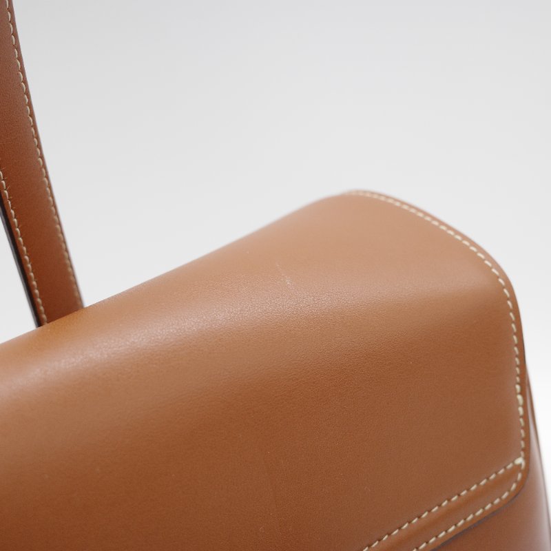 Celine 思琳 Soft 16 Medium 棕褐色 光滑小牛皮 托特包 通勤包 肩背包-11