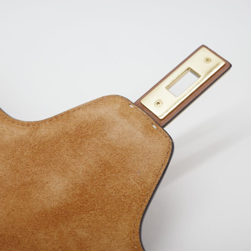 Celine 思琳 Soft 16 Medium 棕褐色 光滑小牛皮 托特包 通勤包 肩背包-17