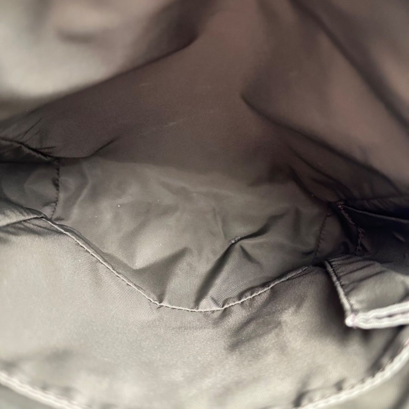 LV黑色帆布肩背斜背包20*25*7 98新 配件塵袋-6