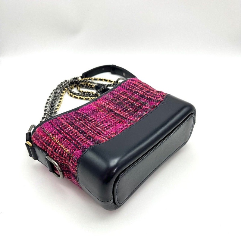 CHANEL 粉色毛呢小號肩背斜背包流浪包20*15*8 98新配件塵袋-3