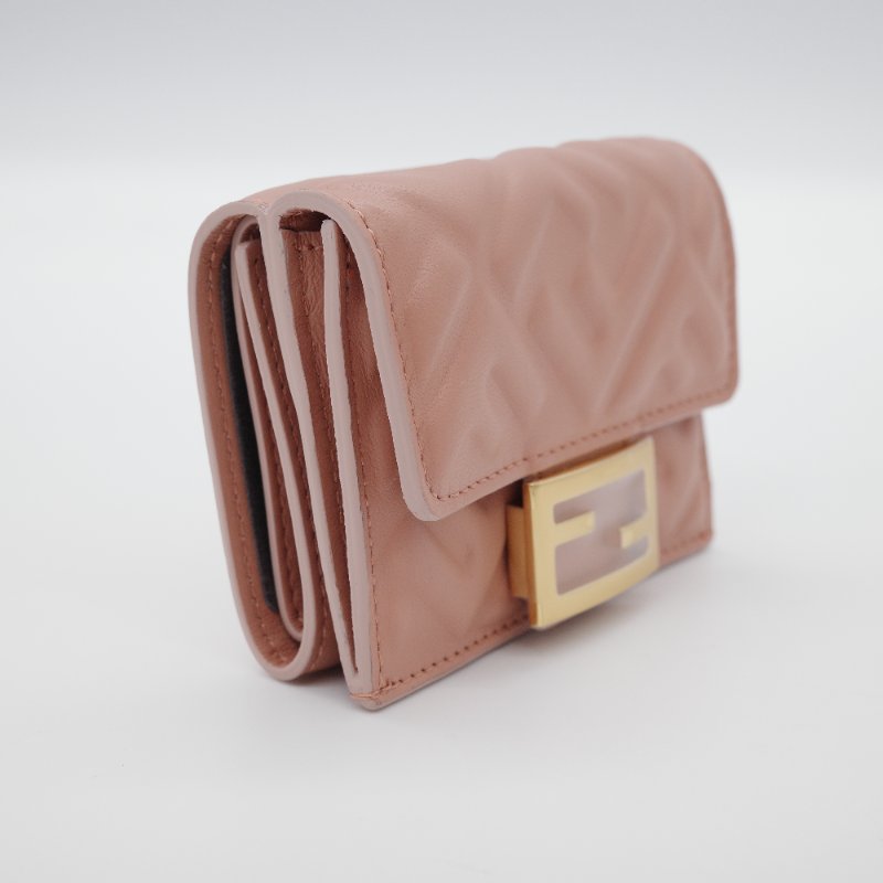 Fendi 芬迪 Baguette Micro  FF Logo腮紅粉 羊皮 三折短夾-3