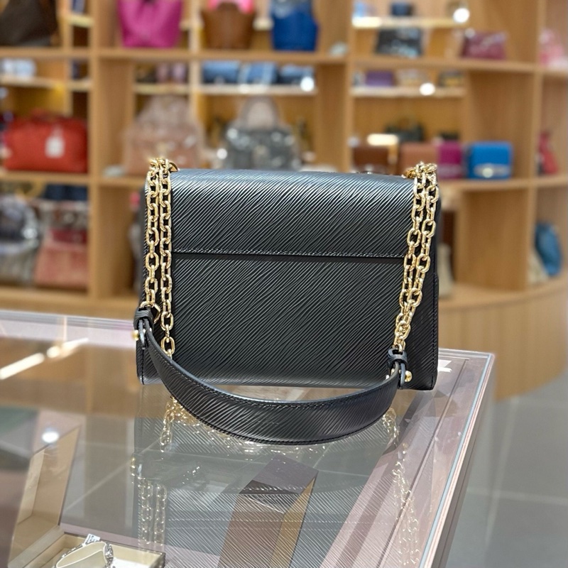 LV路易威登 Twist 黑金中号-1