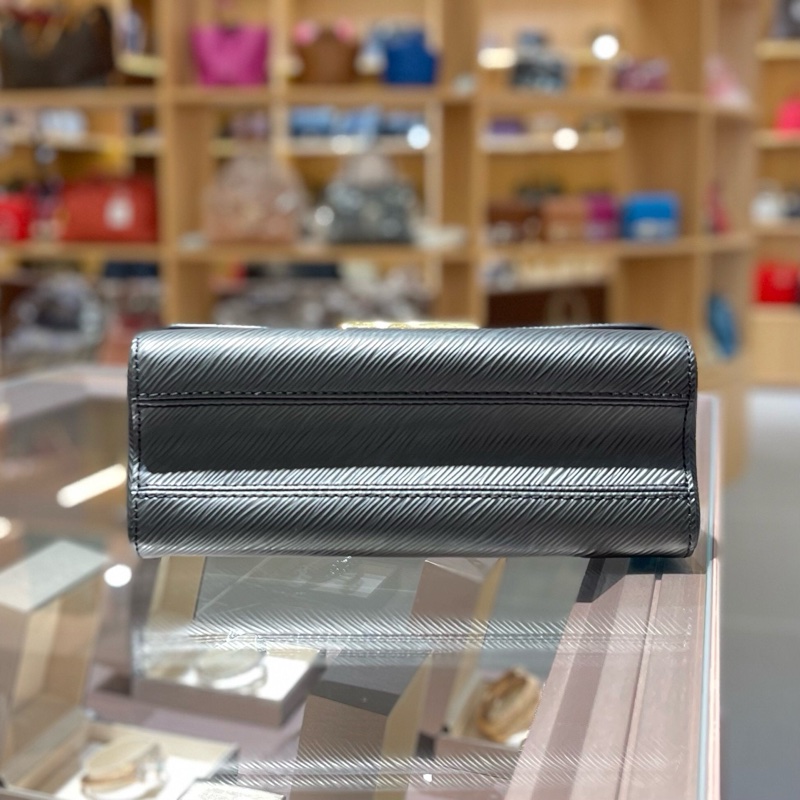 LV路易威登 Twist 黑金中号-4