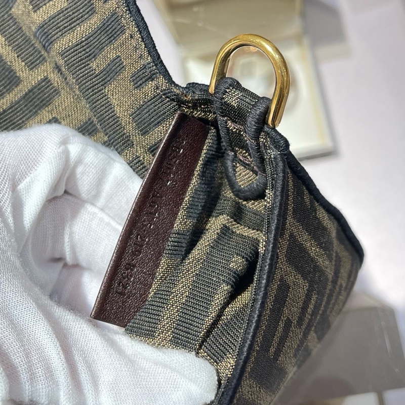 Fendi芬迪mini法棍老花链条包-7