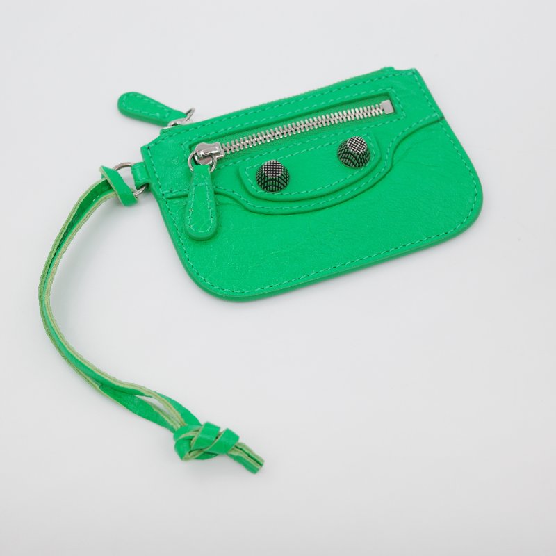Balenciaga巴黎世家Le Cagole 綠色 羊皮 鉚釘拉鍊 卡片夾-1