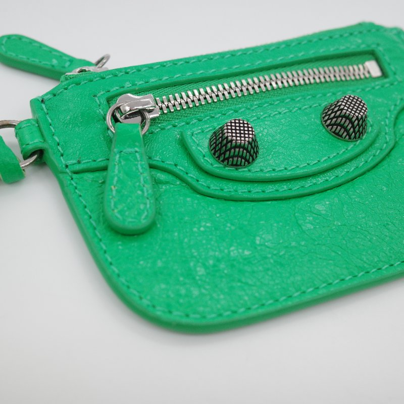 Balenciaga巴黎世家Le Cagole 綠色 羊皮 鉚釘拉鍊 卡片夾-2
