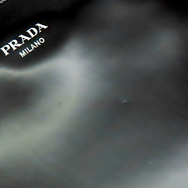 黑色 牛皮 購物 手提包【PRADA 普拉達】 2VG113-14