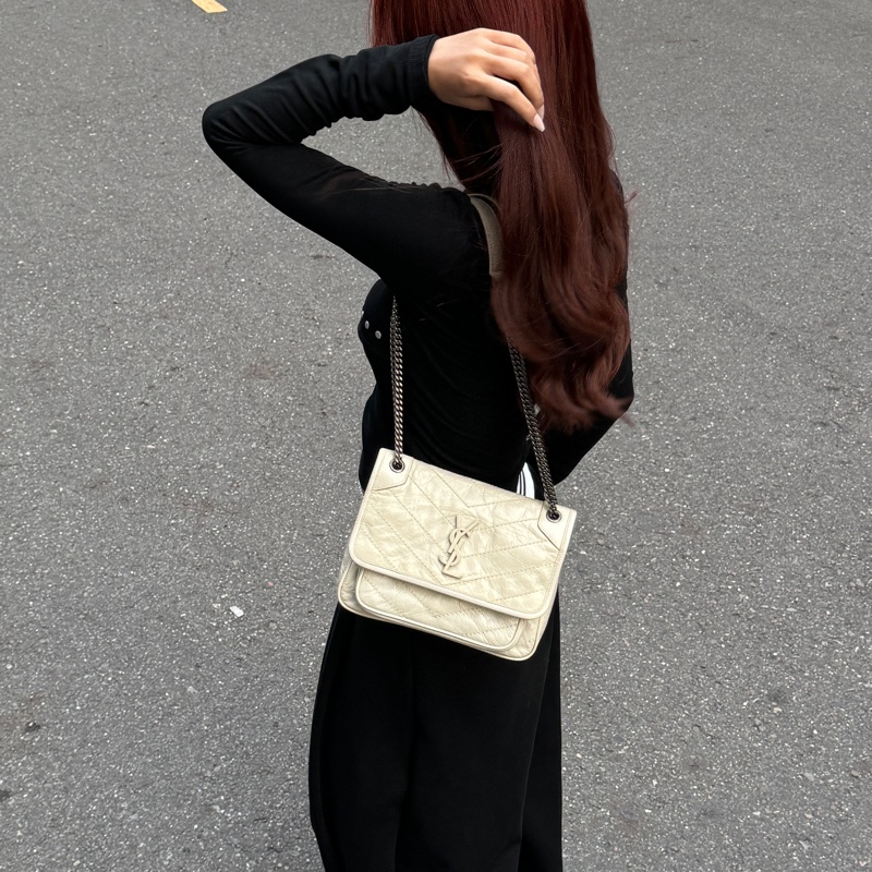 【極新🎁 配件滿】 YSL Baby NIKI 「專櫃最新款D釦」 斜背包（專櫃96,850）-5