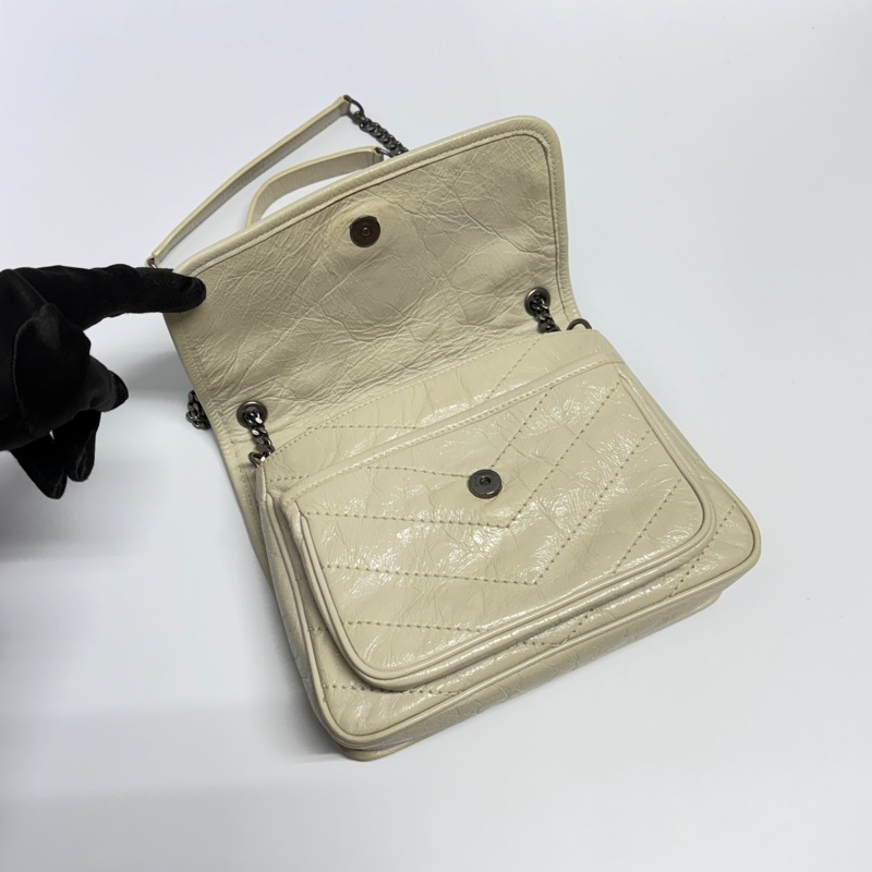 【極新🎁 配件滿】 YSL Baby NIKI 「專櫃最新款D釦」 斜背包（專櫃96,850）-21