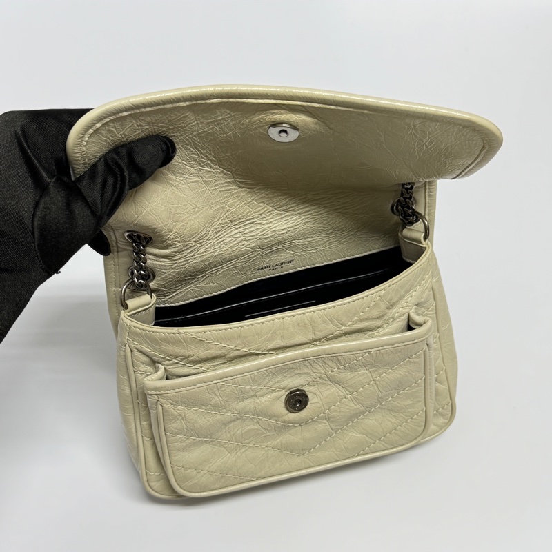 【極新🎁 配件滿】 YSL Baby NIKI 「專櫃最新款D釦」 斜背包（專櫃96,850）-22