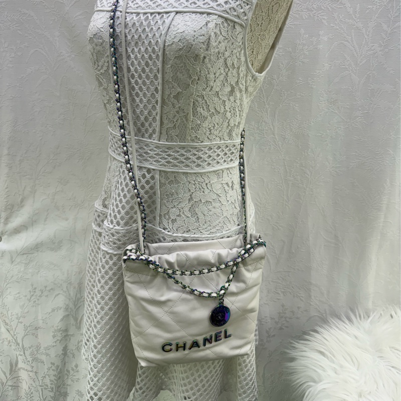 Chanel 22 mini bag-2