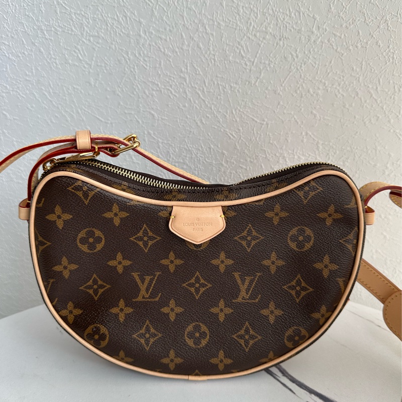 lv超好看的豌豆包 會再給一個小碗豆 買大送小-0