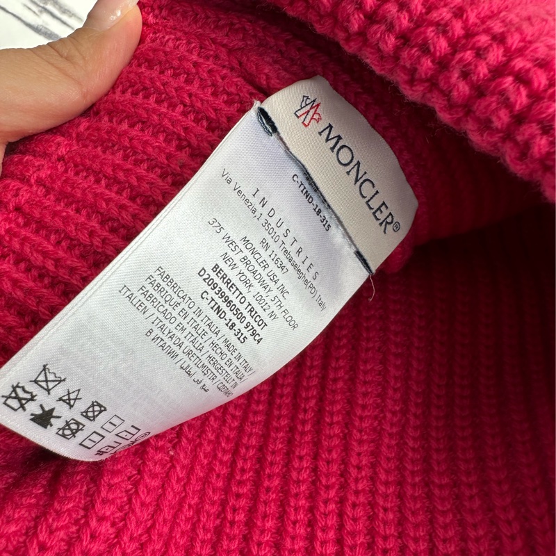 moncler 超美桃紅毛帽-3