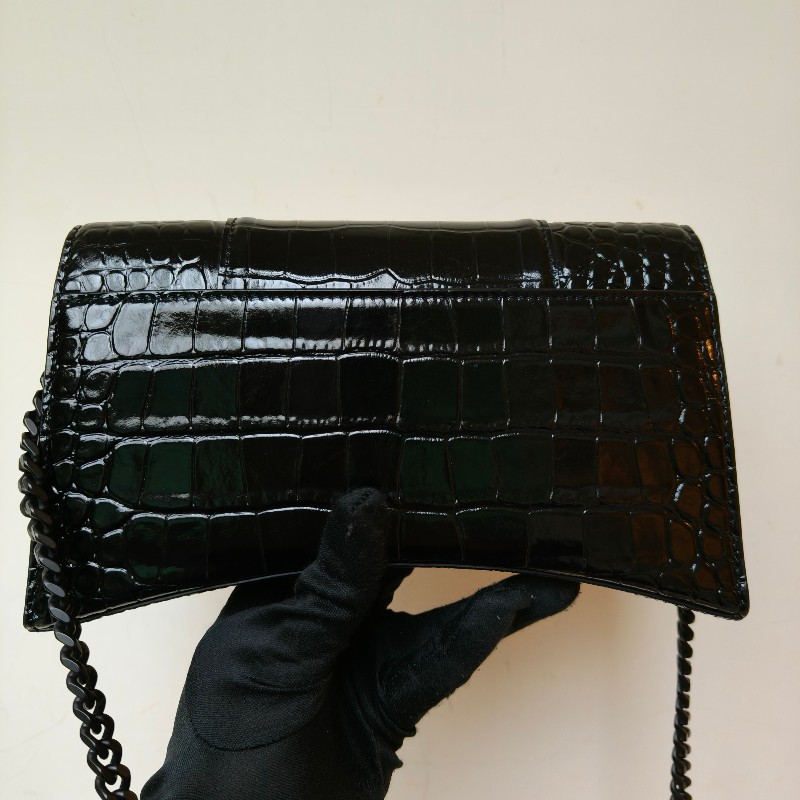 【🐴馬上下單最優惠】🧧限時降價至2/11（原$27800）㊣✨BALENCIAGA✨巴黎世家（附防塵袋）黑色 鱷魚紋 鏈條 沙漏包 肩背包 斜背包 手拿包/二手包/二手精品/保證正品🌳二手樹屋🌳-4
