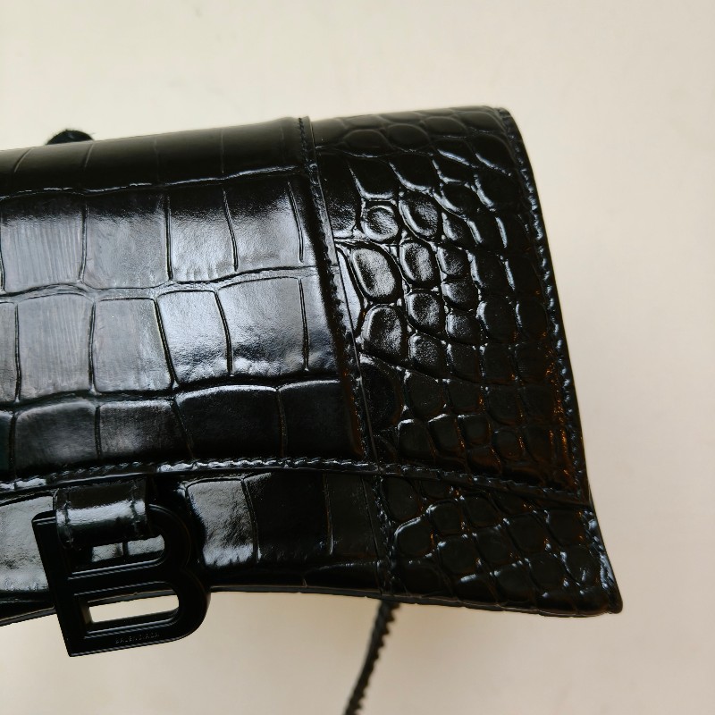 【🐴馬上下單最優惠】🧧限時降價至2/11（原$27800）㊣✨BALENCIAGA✨巴黎世家（附防塵袋）黑色 鱷魚紋 鏈條 沙漏包 肩背包 斜背包 手拿包/二手包/二手精品/保證正品🌳二手樹屋🌳-16