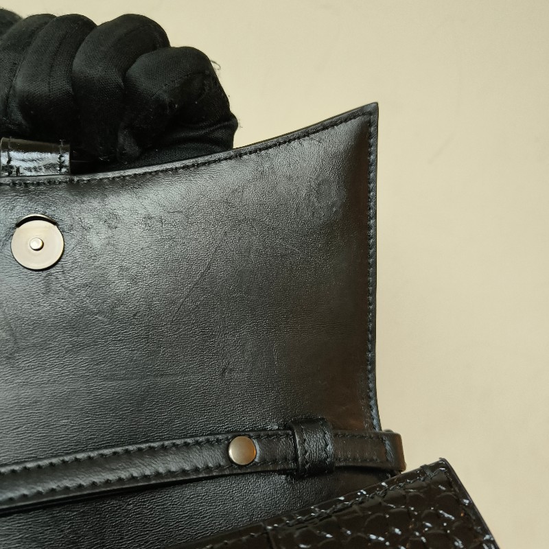 【🐴馬上下單最優惠】🧧限時降價至2/11（原$27800）㊣✨BALENCIAGA✨巴黎世家（附防塵袋）黑色 鱷魚紋 鏈條 沙漏包 肩背包 斜背包 手拿包/二手包/二手精品/保證正品🌳二手樹屋🌳-38