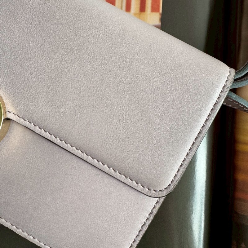 ❤️淡雅高級 藕紫色淡金雙C WOC-9