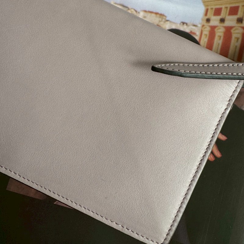 ❤️淡雅高級 藕紫色淡金雙C WOC-11