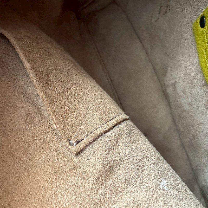 🎆羊皮不用2萬 BV 芥末綠貝殼羊皮斜背包-11