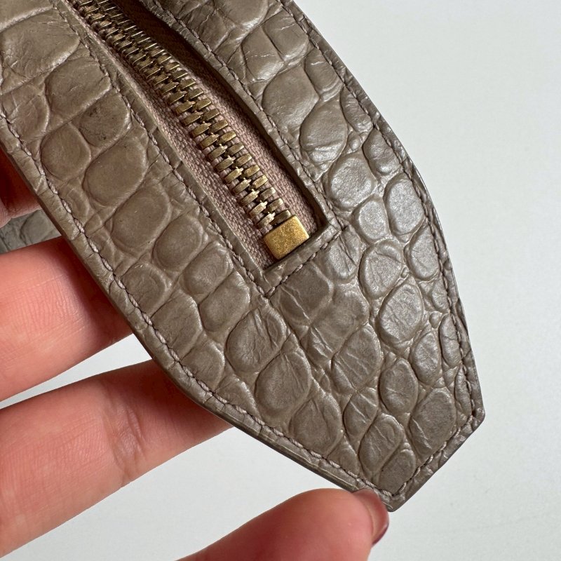 ✨超級可愛 BALENCIAGA 灰色鱷魚壓紋CITY MINI 機車包-14