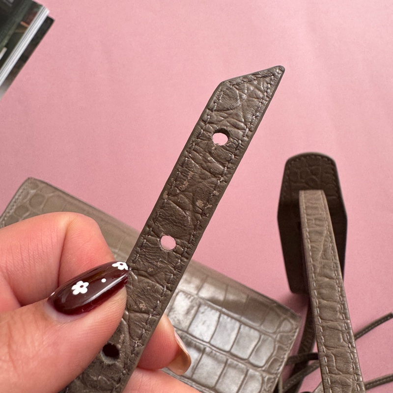 ✨超級可愛 BALENCIAGA 灰色鱷魚壓紋CITY MINI 機車包-37