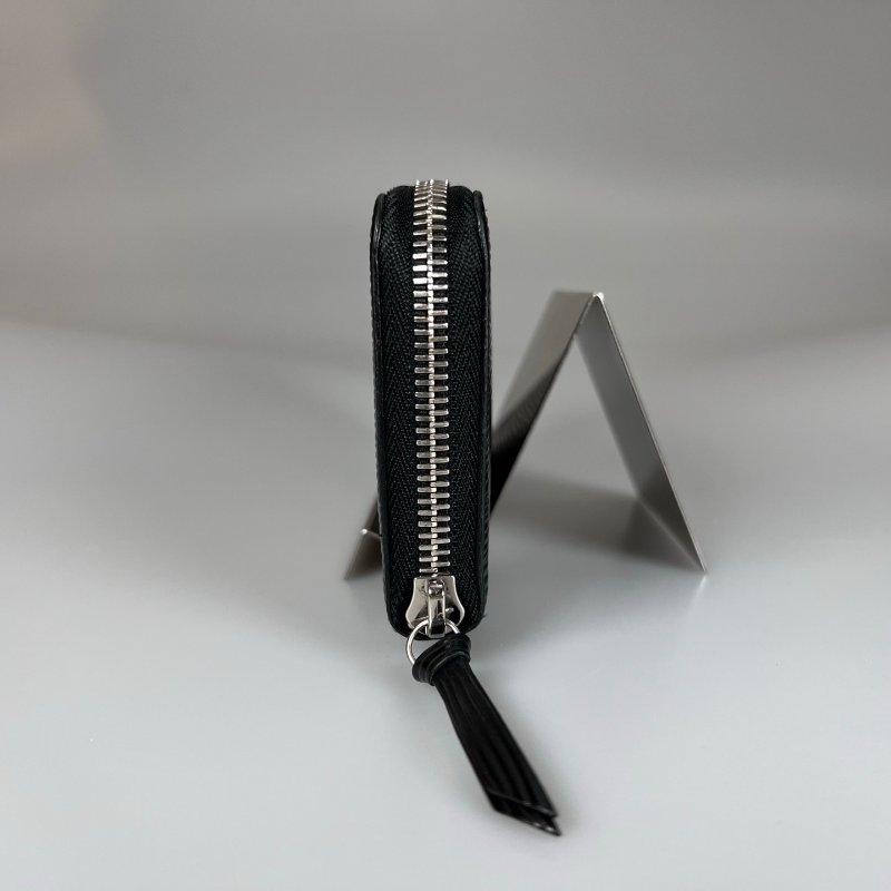 LV M60915 黑水波紋ㄇ拉長夾-3