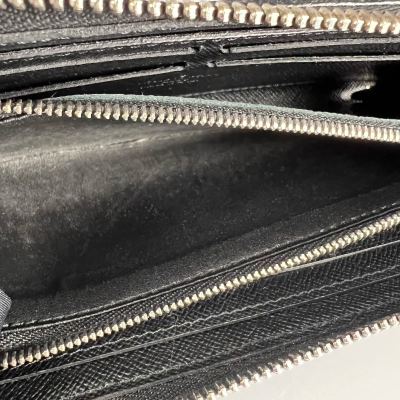 LV M60915 黑水波紋ㄇ拉長夾-6