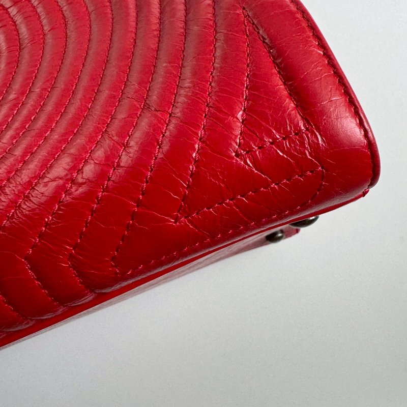 🎉不用5萬元的香奈兒 Chanel 紅牛皮壓紋鏈包-15