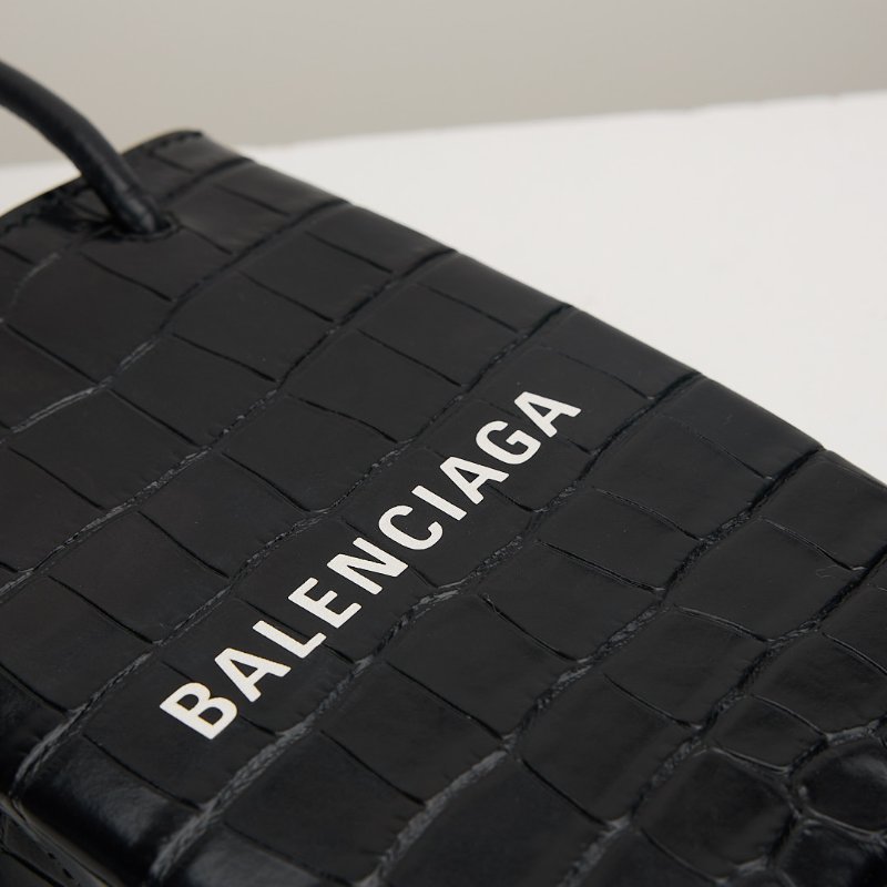 二手Balenciaga 鱷魚壓紋手機包/黑-6