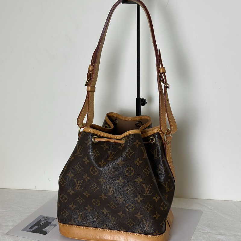 LOUIS VUITTON Noe BB老花水桶包-4