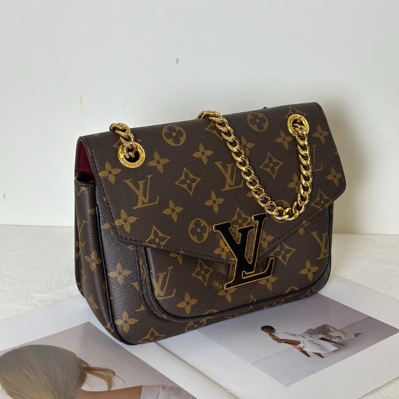 LOUIS VUITTON Passy郵差包-2
