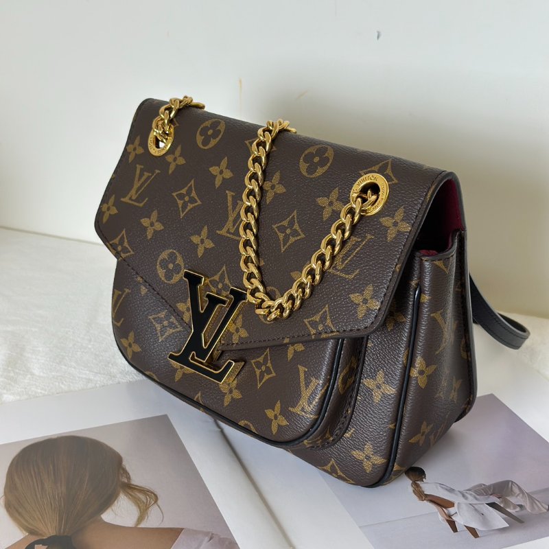 LOUIS VUITTON Passy郵差包-3
