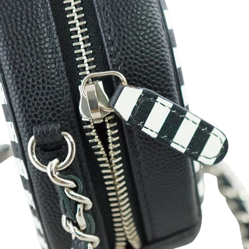 CHANEL 香奈兒 魚子醬黑白斜紋圓形 斜背包 肩背包-11