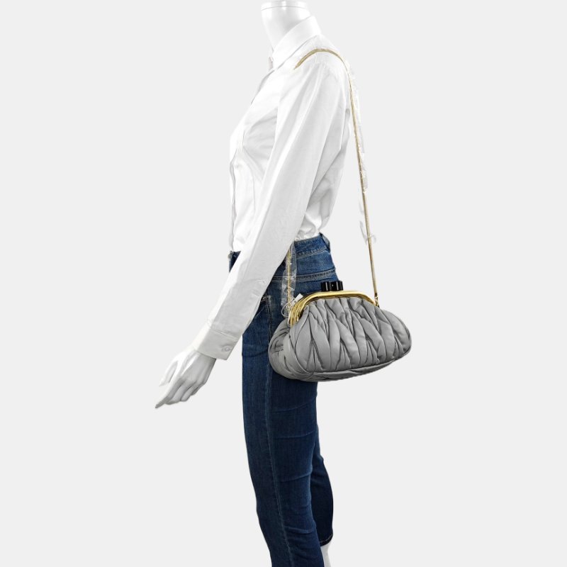 Miu Miu Miu Belle 灰色羊皮單肩包金色五金可拆卸肩帶 9.8新-1