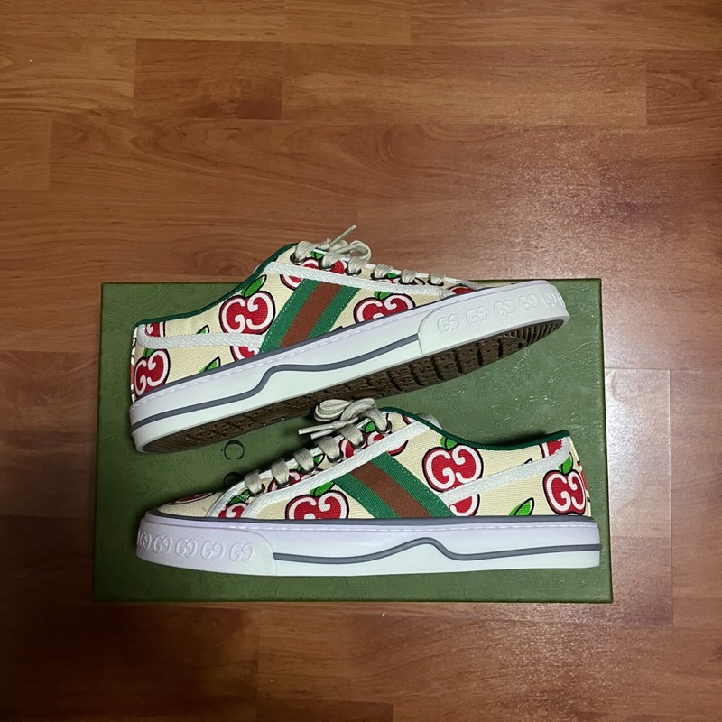 Gucci保真古馳 tennis1977 gg蘋果印花運動板鞋 36.5碼-0