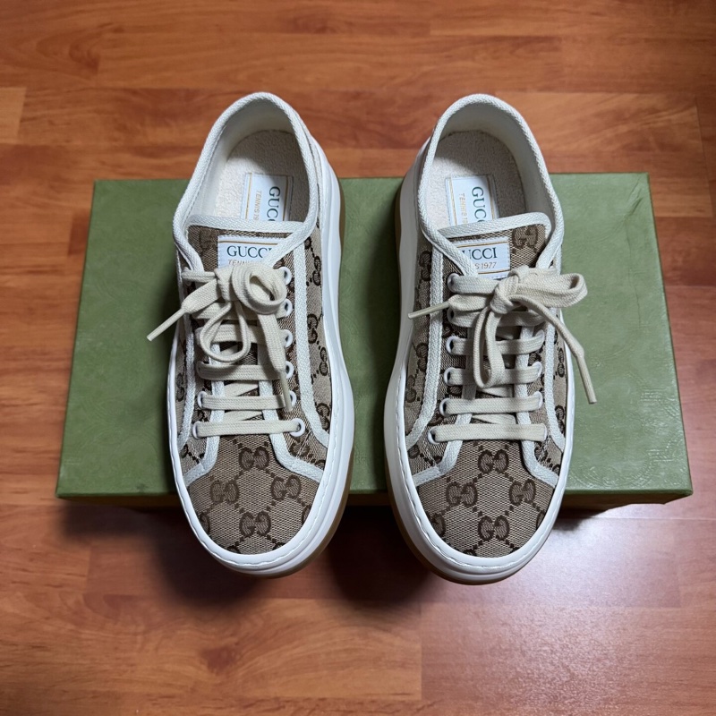 Gucci正品古馳厚底鞋 低幫滿印時尚板鞋 女款 棕白 37碼-2
