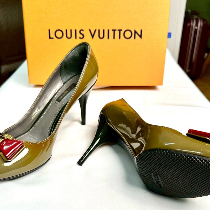 Louis Vuitton 綠色酒紅蝴蝶結亮面漆皮魚口高跟鞋 鞋碼37.5-2