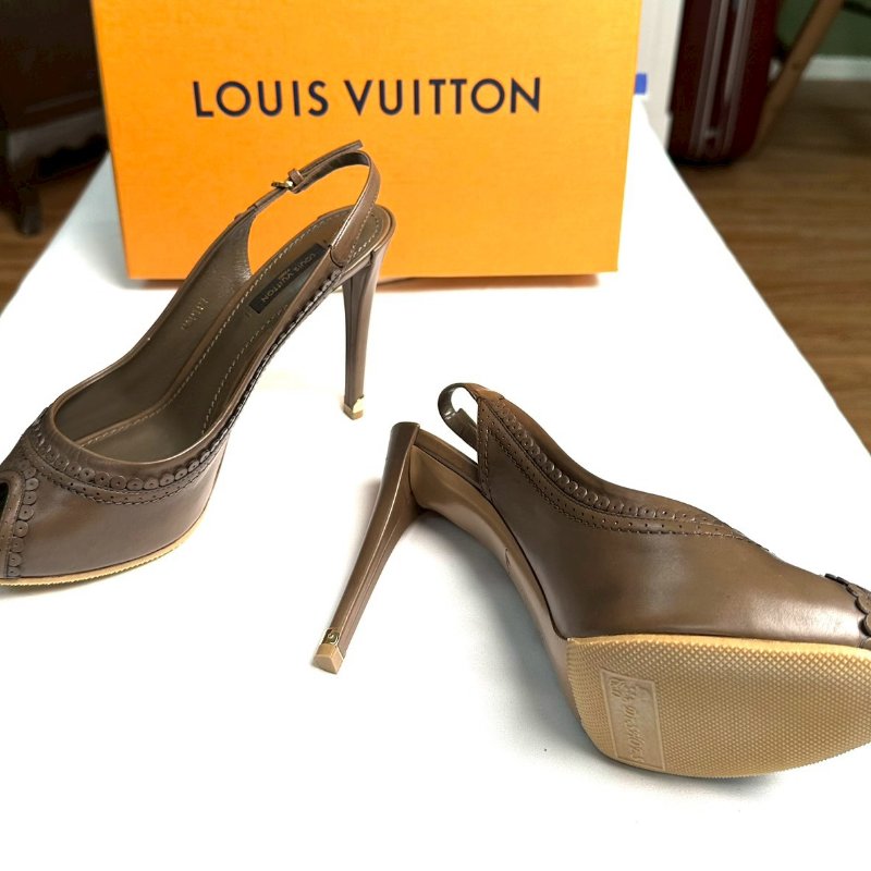 Louis Vuitton 經典焦糖棕露趾高跟鞋 鞋碼37.5-1