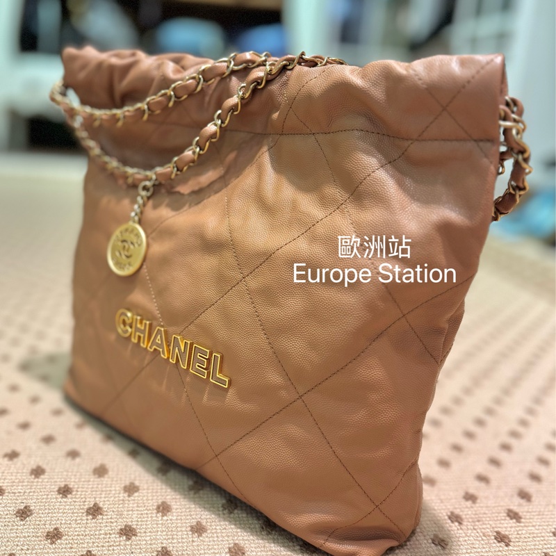 CHANEL 22 bag 棕色小牛皮 S size-1