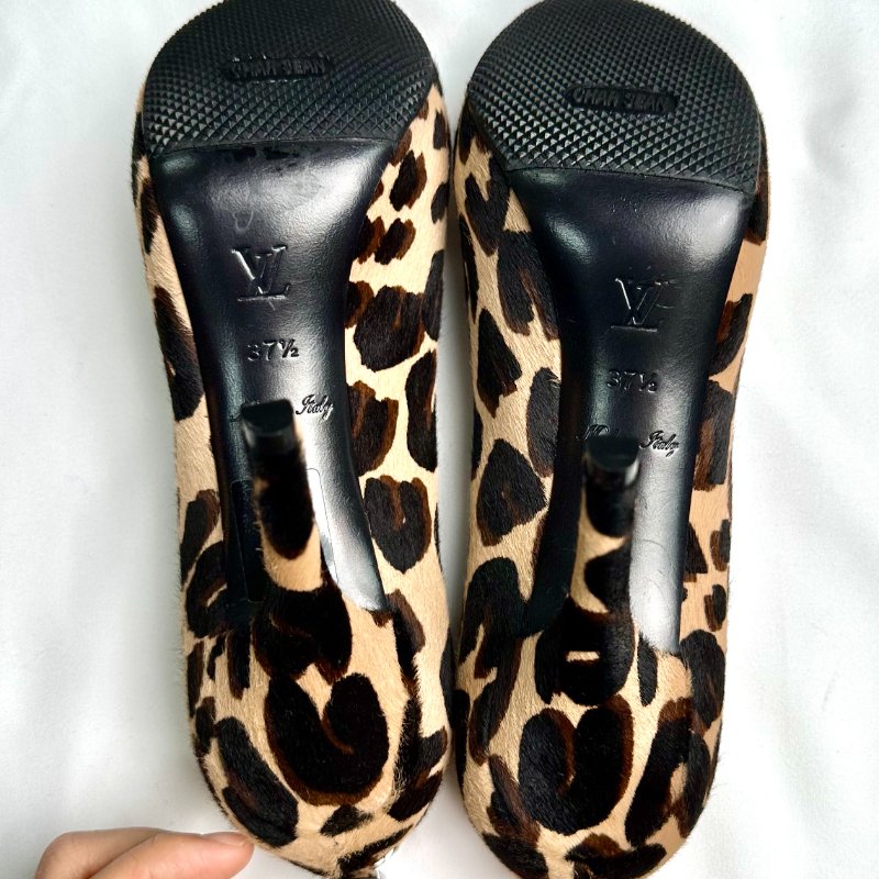 Louis Vuitton 經典鎖頭裝飾豹紋馬毛露趾高跟鞋 鞋碼37.5-4
