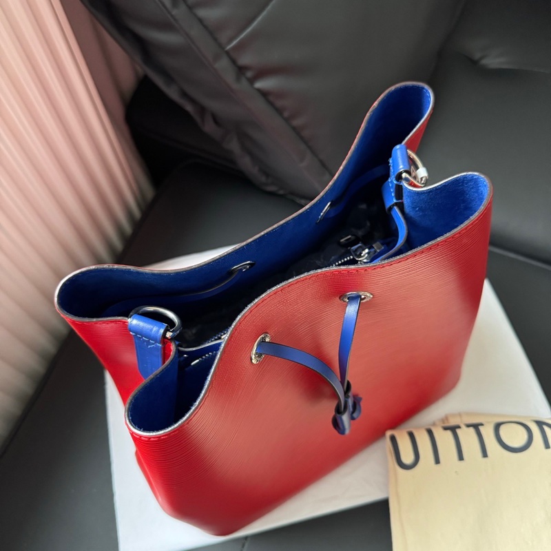 Lv 路易威登 紅色水波紋拼藍色內里 水桶包 18 年編碼+芯片共存 配件：有肩帶，塵袋-7