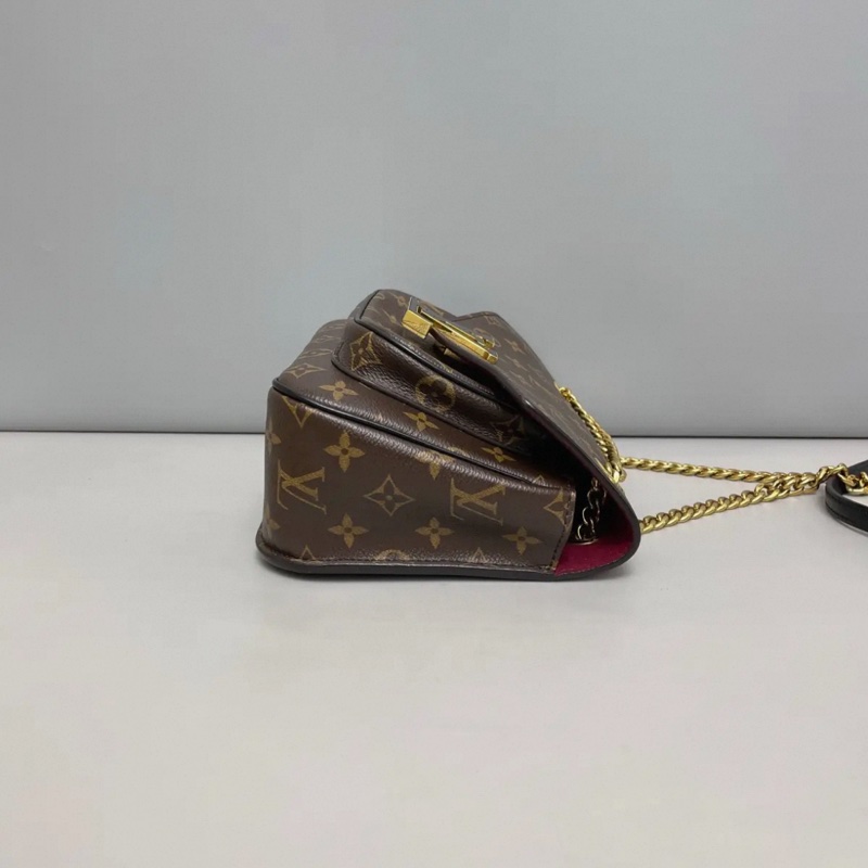 LV路易威登Passy老花郵差包-2