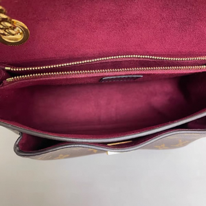 LV路易威登Passy老花郵差包-7