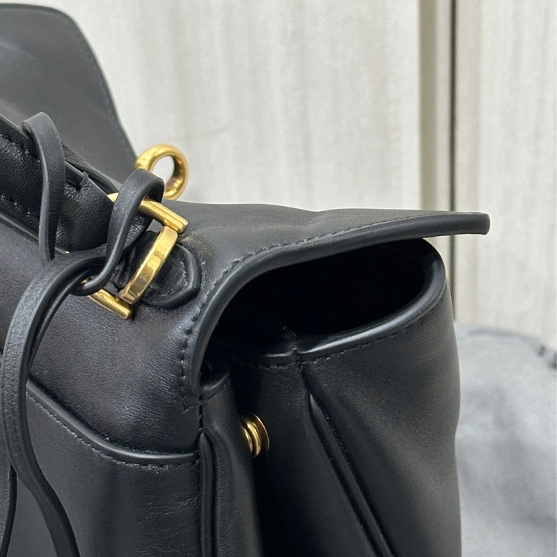 Balenciaga Radeo 黑色斜背包-15